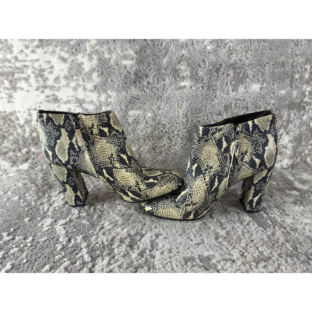 Sam Edelman Sz 10.5 Snakeskin Print Ankle Booties Heeled Boots Western - Picture 6 of 8
